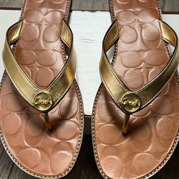 Coach flip flop sandals - Picture 2 of 3